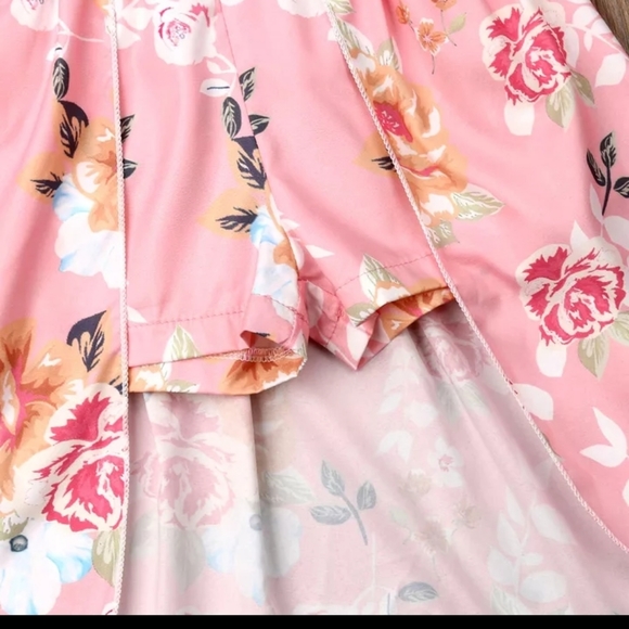 Walkthrough romper size 6 (120) - Picture 3 of 5